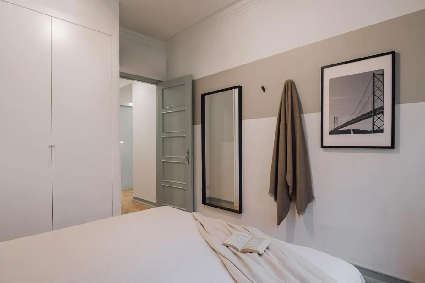 Apartment Estoril - 2 Bedrooms In Estrela Lisbon
